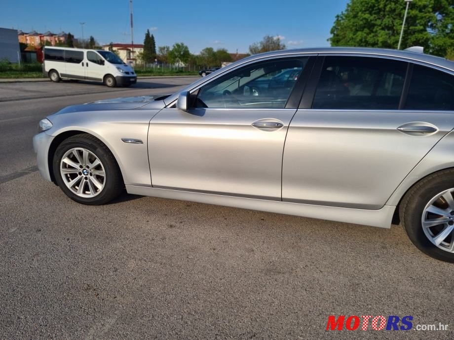 2011' BMW Serija 5 520D photo #2