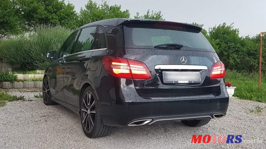 2015' Mercedes-Benz B-Klasa 200 Cdi photo #2
