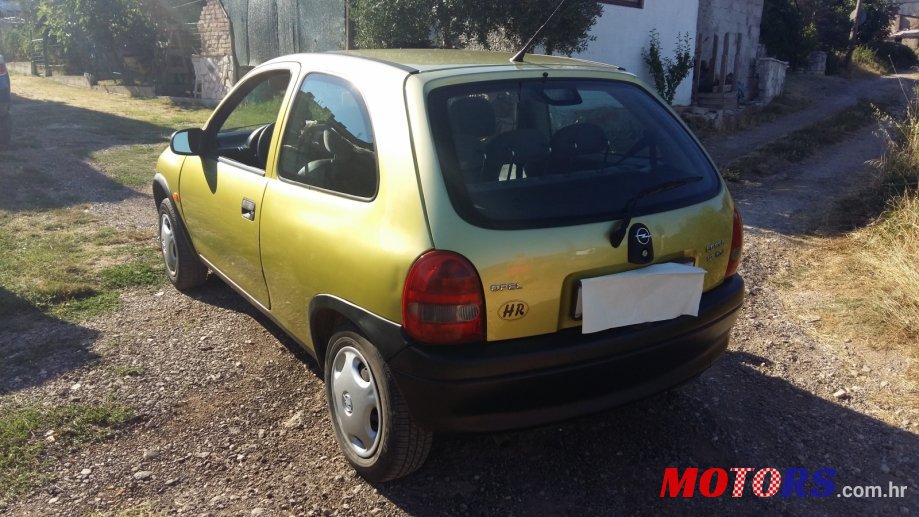 1999' Opel Corsa photo #2