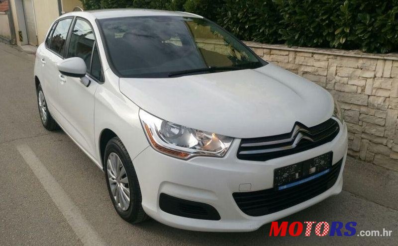 2015' Citroen C4 1,6 Hdi 90 photo #1