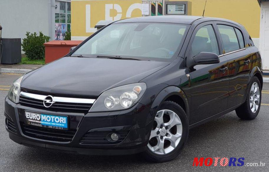 2005' Opel Astra 1,7 Cdti Sport photo #1