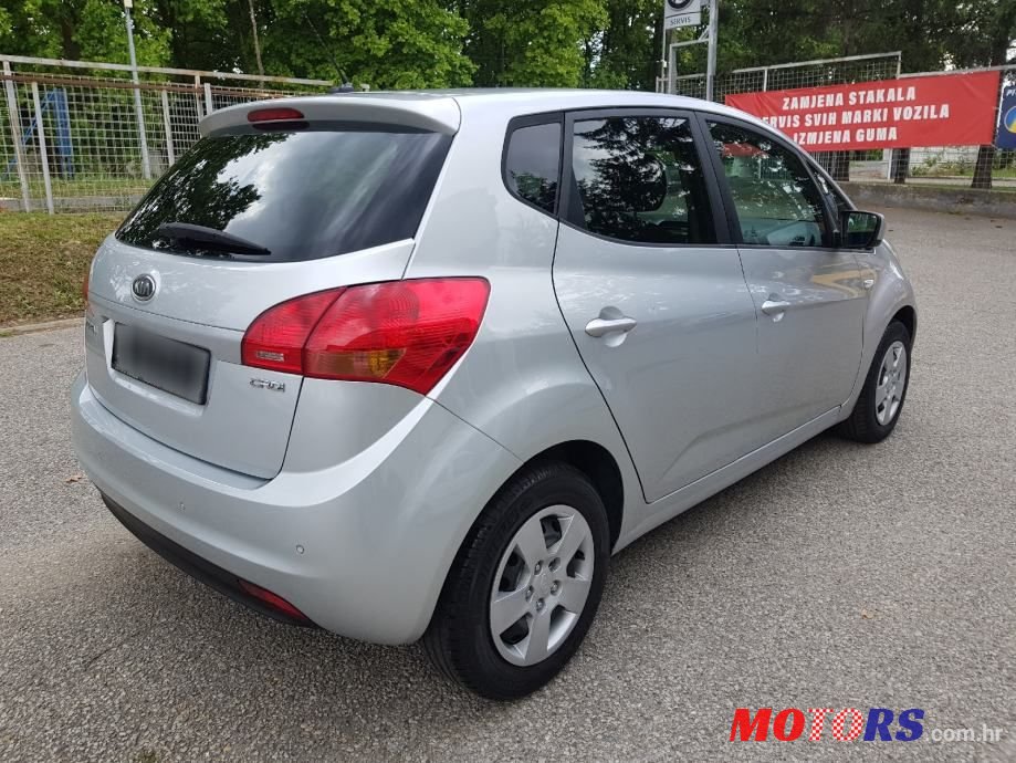 2010' Kia Venga 1,4 Crdi Ex photo #4
