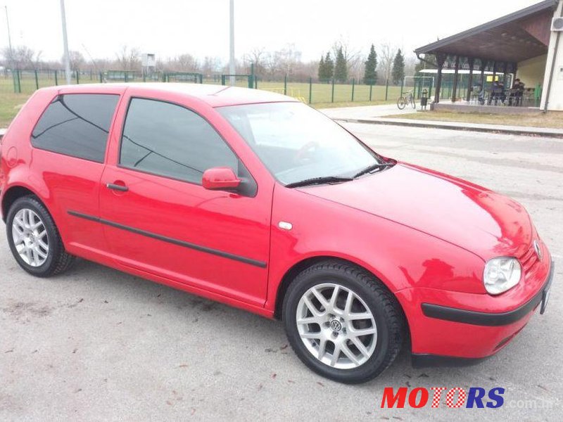 2001' Volkswagen Golf IV 1,6 photo #1