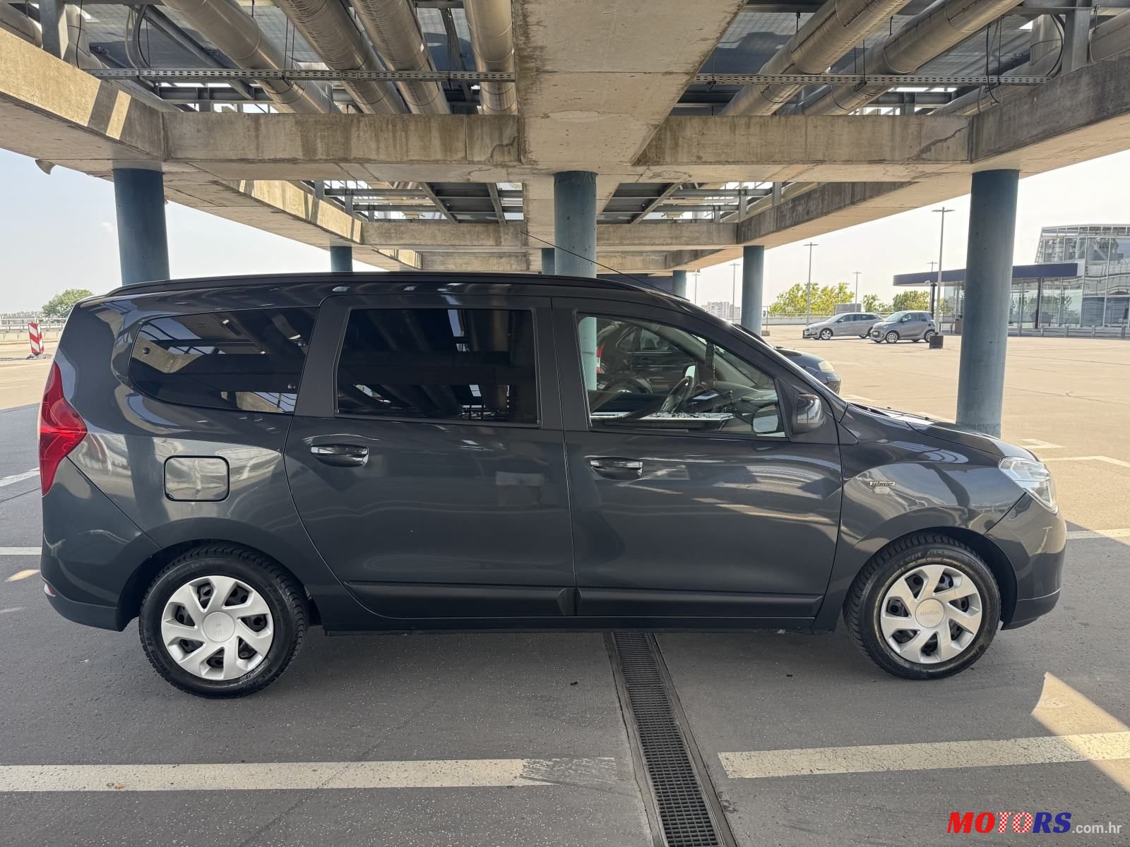 2014' Dacia Lodgy 1,5 Dci photo #3