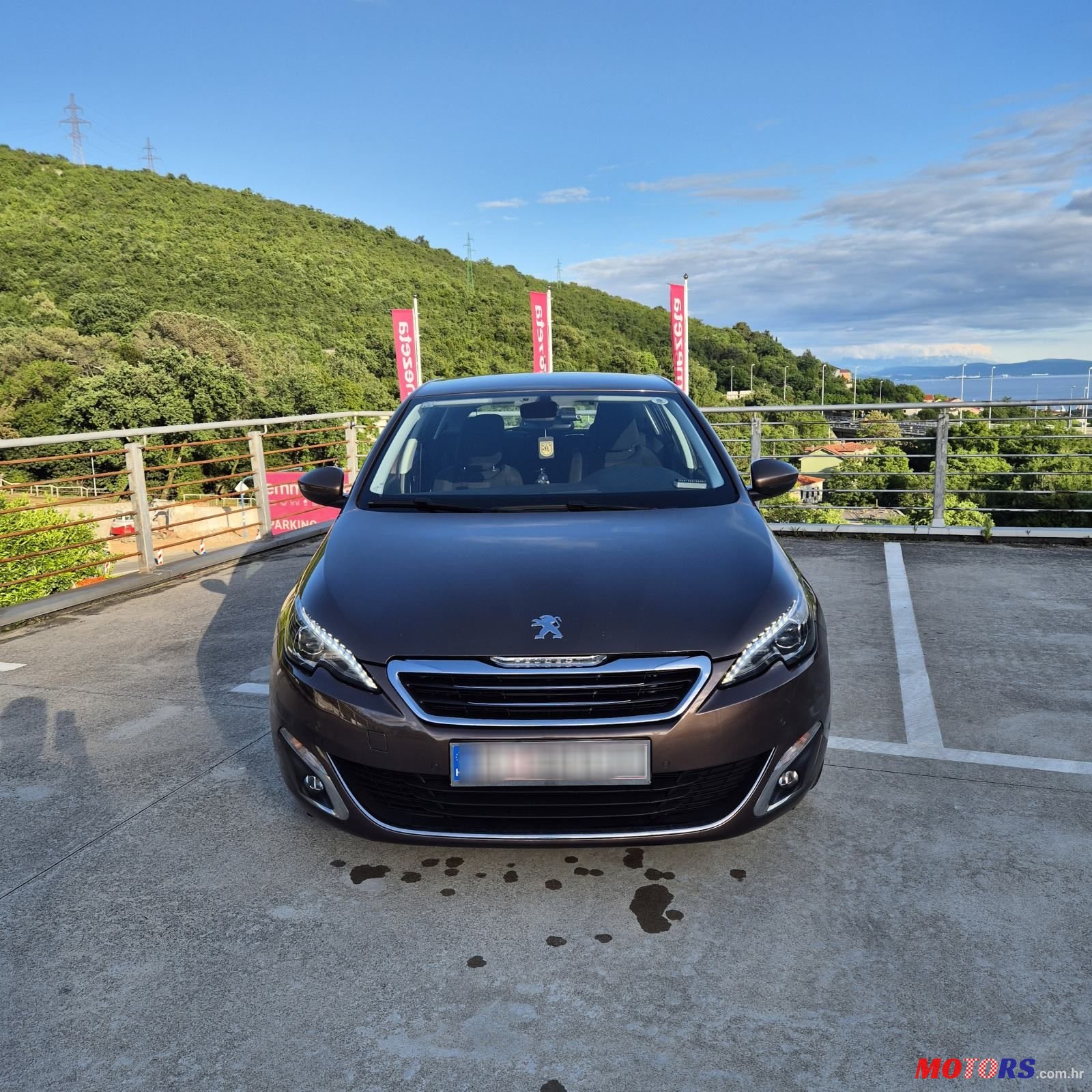 2015' Peugeot 308 1,6 Bluehdi photo #6