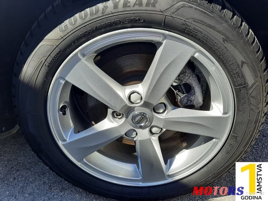 2017' Volvo V40 D2 Kinetic photo #4