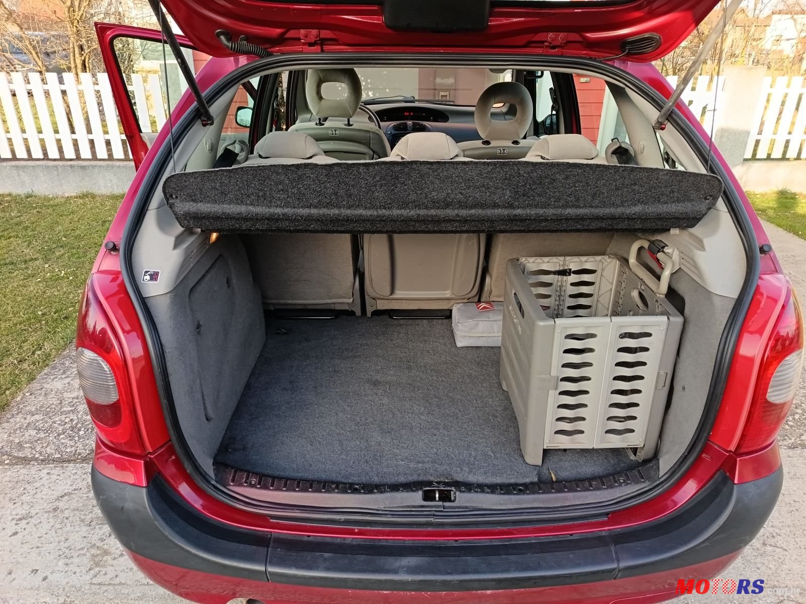 2004' Citroen Xsara Picasso 1,6 I photo #6