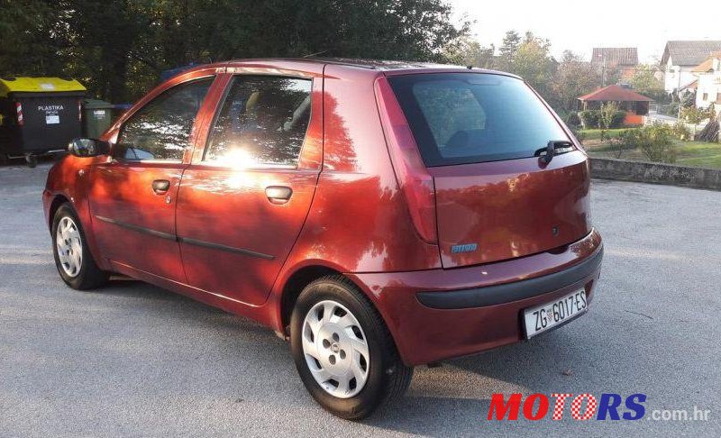 2003' Fiat Punto 1,9 Jtd photo #2