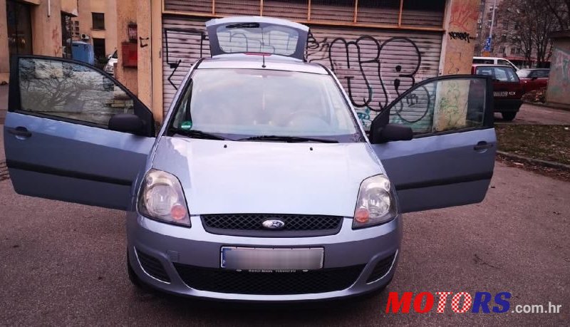 2008' Ford Fiesta 1,4 photo #3