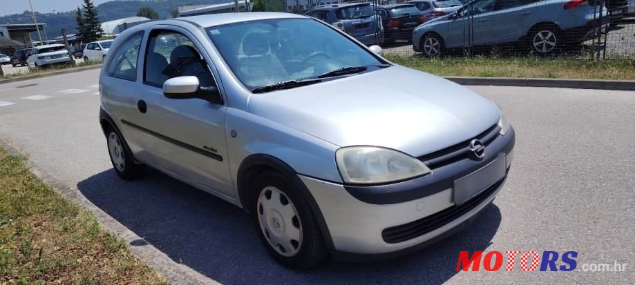2001' Opel Corsa 1,2 16V photo #1