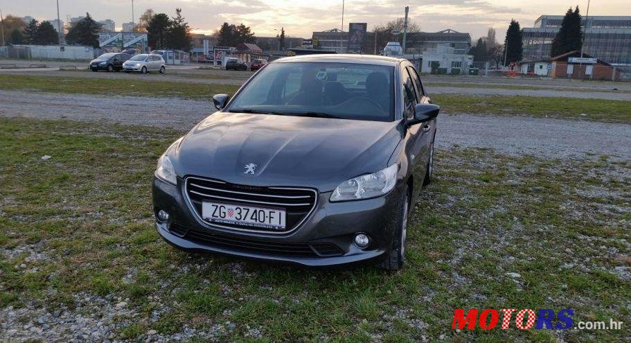 2013' Peugeot 301 1,6 Hdi photo #2