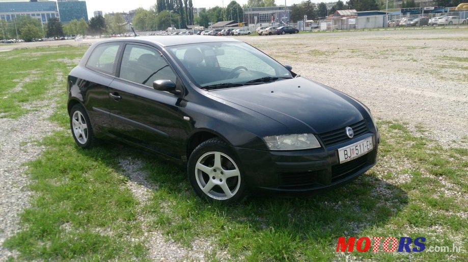 2003' Fiat Stilo photo #1