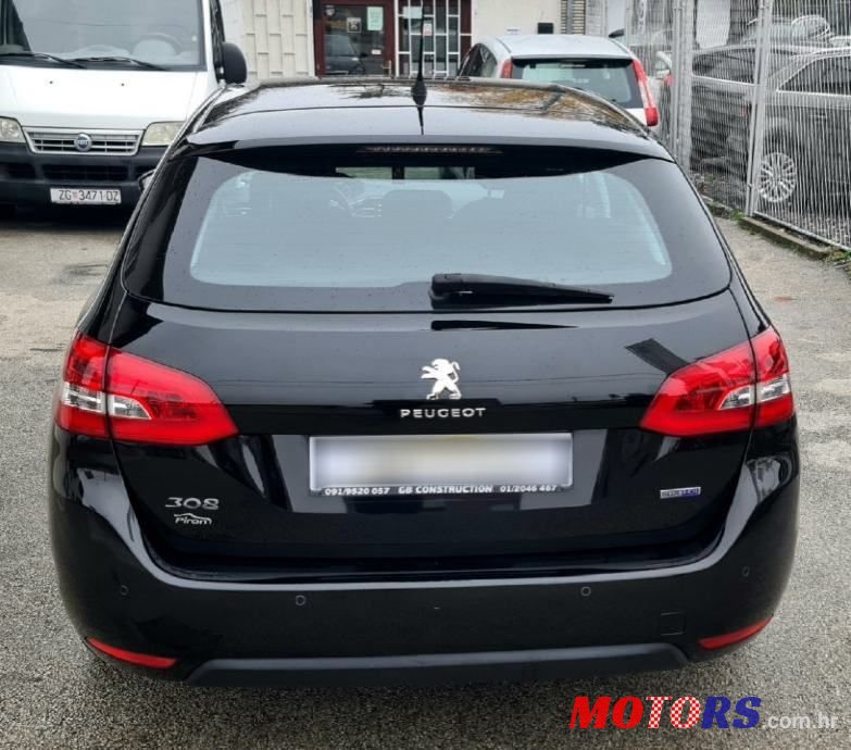 2017' Peugeot 308 Sw photo #6