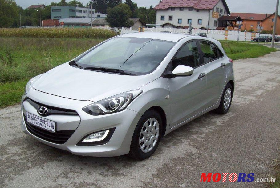 2013' Hyundai I30 1,4 Crdi photo #2