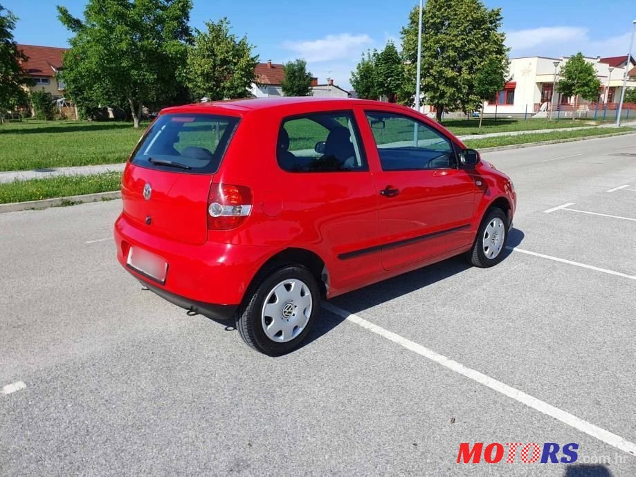 2005' Volkswagen Fox 1,2 photo #6