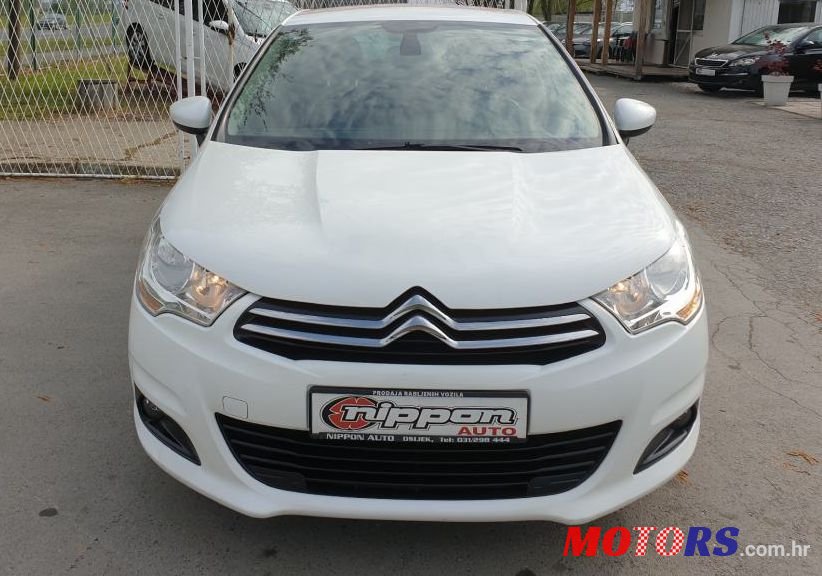 2014' Citroen C4 photo #3