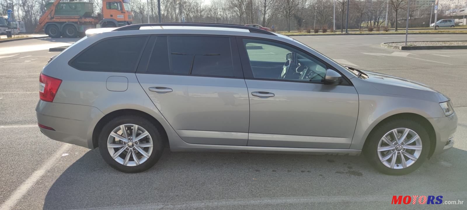 2019' Skoda Octavia Combi photo #5