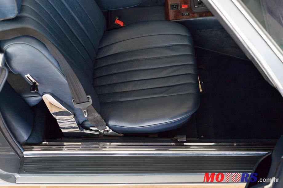 1983' Mercedes-Benz Sl 380 Sl photo #4