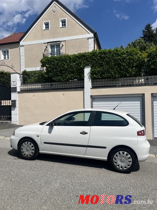 2009' SEAT Ibiza 1,2 photo #6