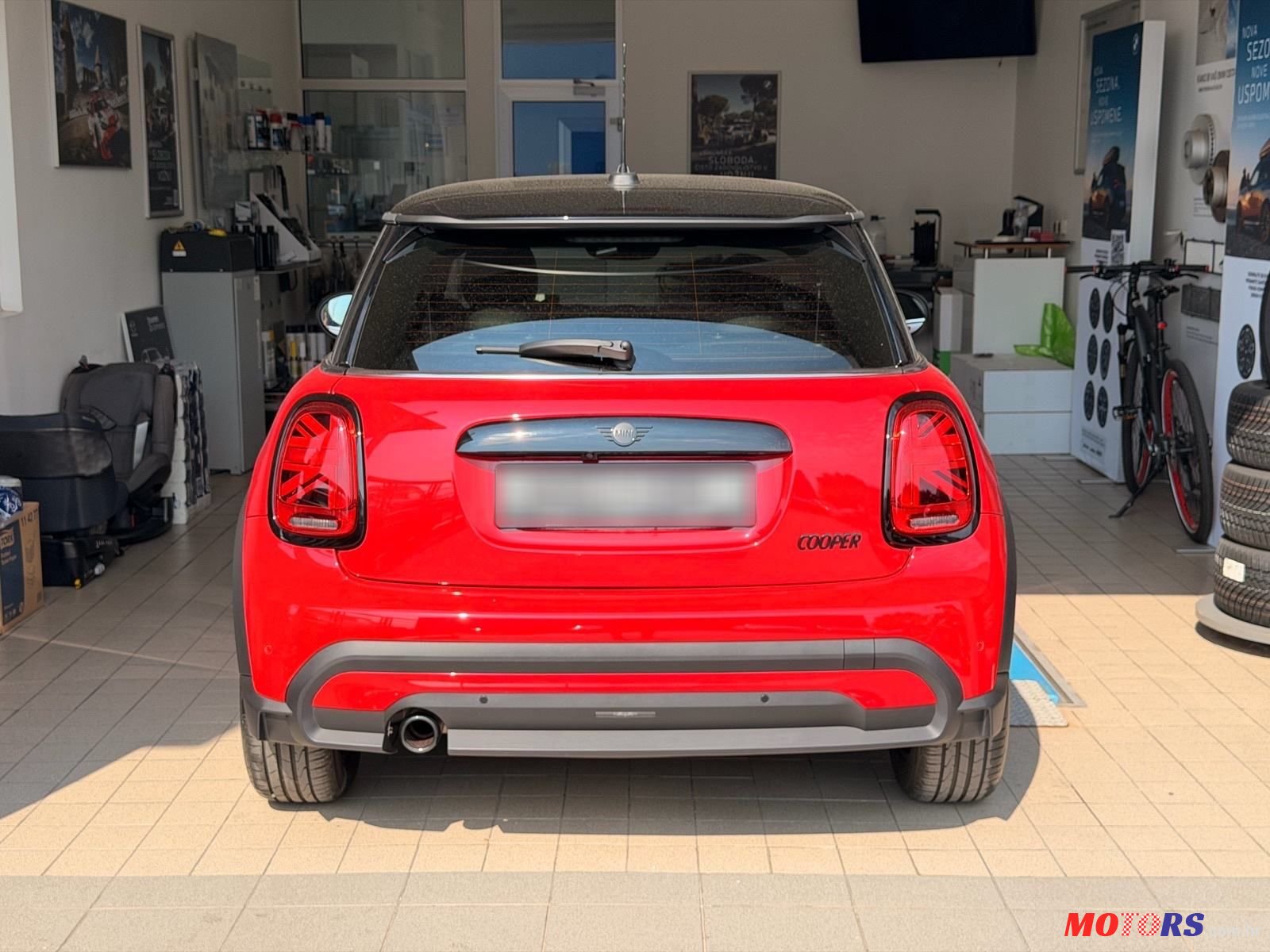 2024' MINI Cooper 3-Vrata F56 photo #5