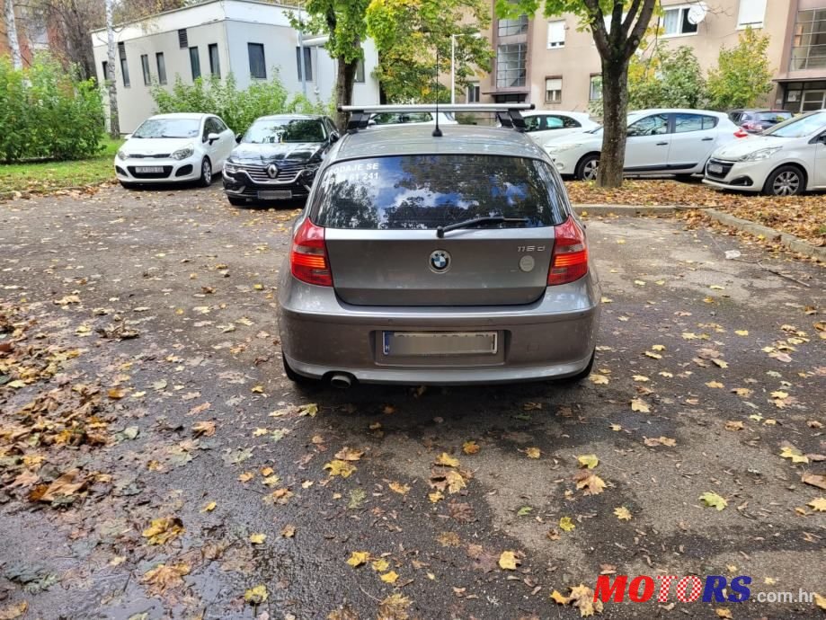 2010' BMW Serija 1 116D Sport photo #5