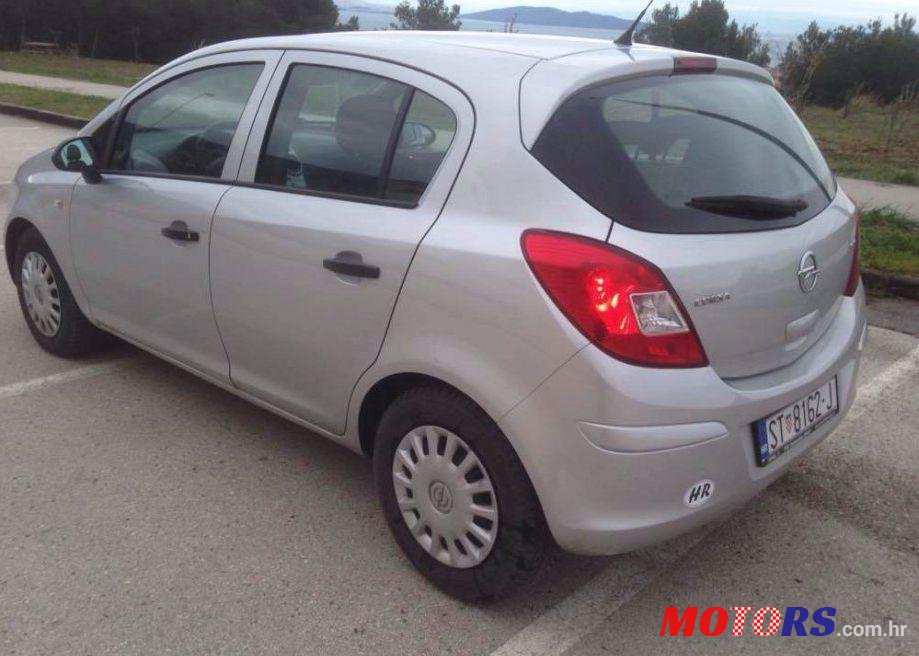 2012' Opel Corsa 1,3 Cdti photo #1