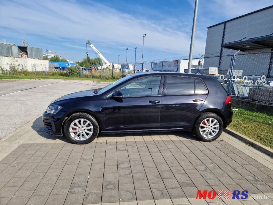 2014' Volkswagen Golf 7 photo #5