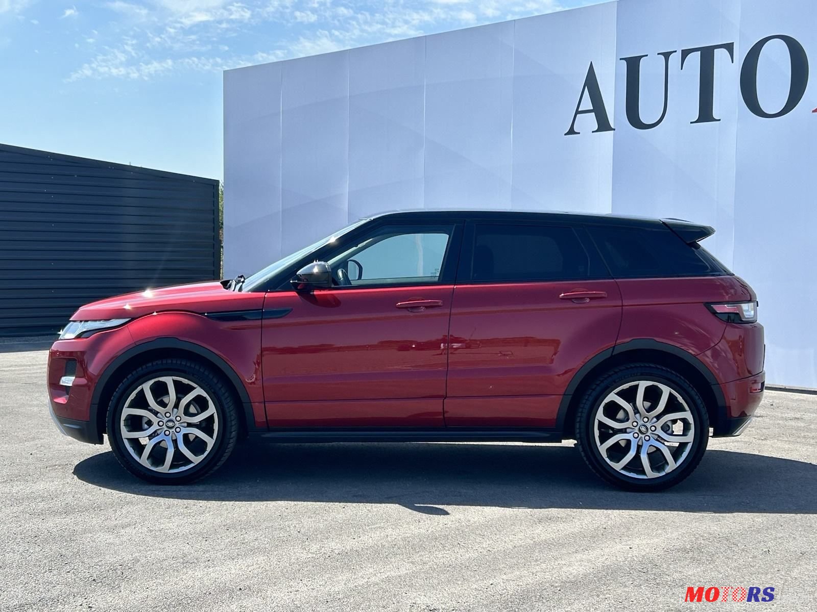 2014' Land Rover Range Rover Evoque 2.2D photo #2
