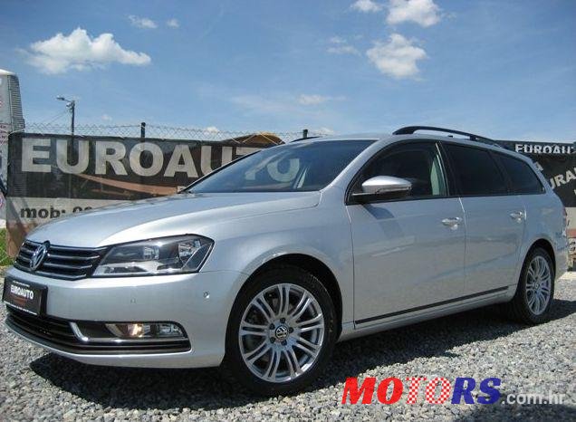 2012' Volkswagen Passat Variant 2,0 Tdi Bmt photo #2