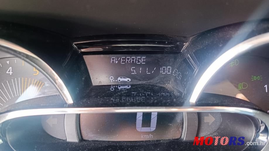 2014' Renault Clio Dci 75 photo #5