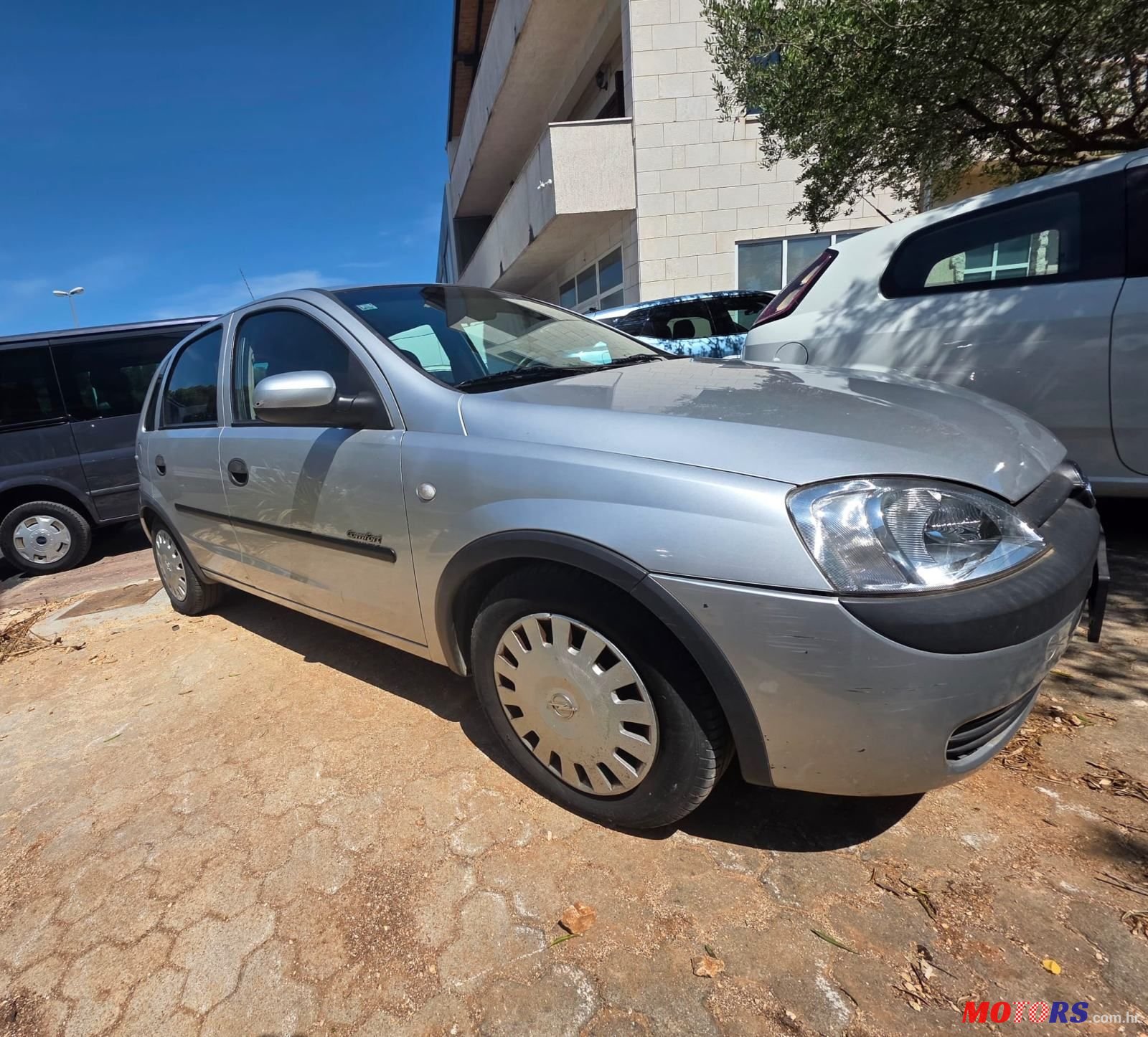 2002' Opel Corsa 1,2 16V photo #2