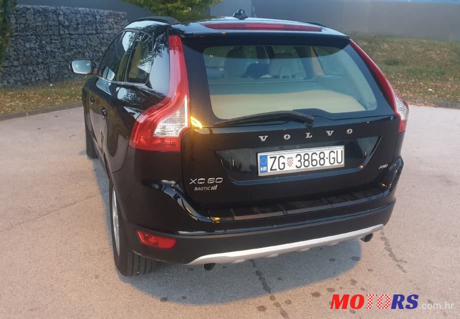 2012' Volvo XC60 Awd D5 photo #4