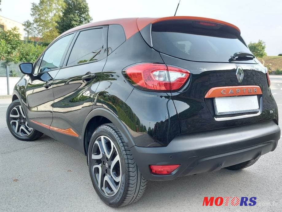 2013' Renault Captur photo #5