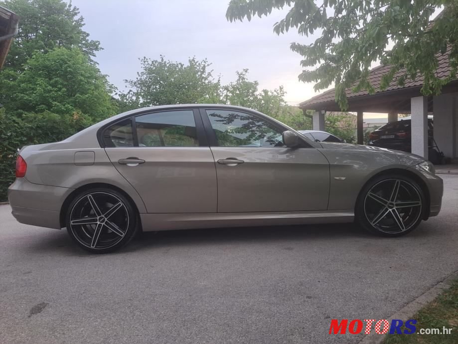 2009' BMW Serija 3 318D photo #2