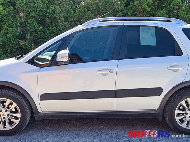 2013' Suzuki SX4 1,6 Glx photo #5