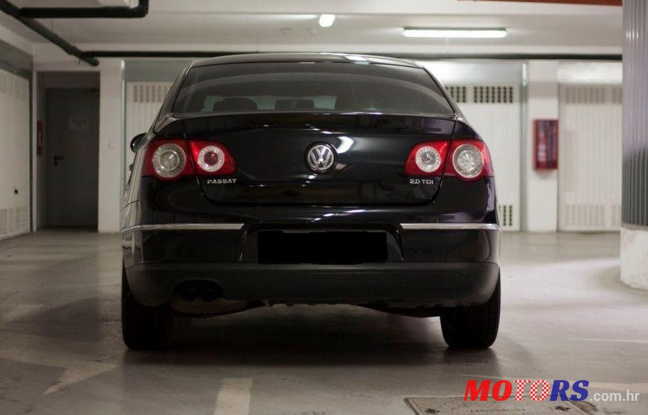 2007' Volkswagen Passat 2,0 Tdi photo #1
