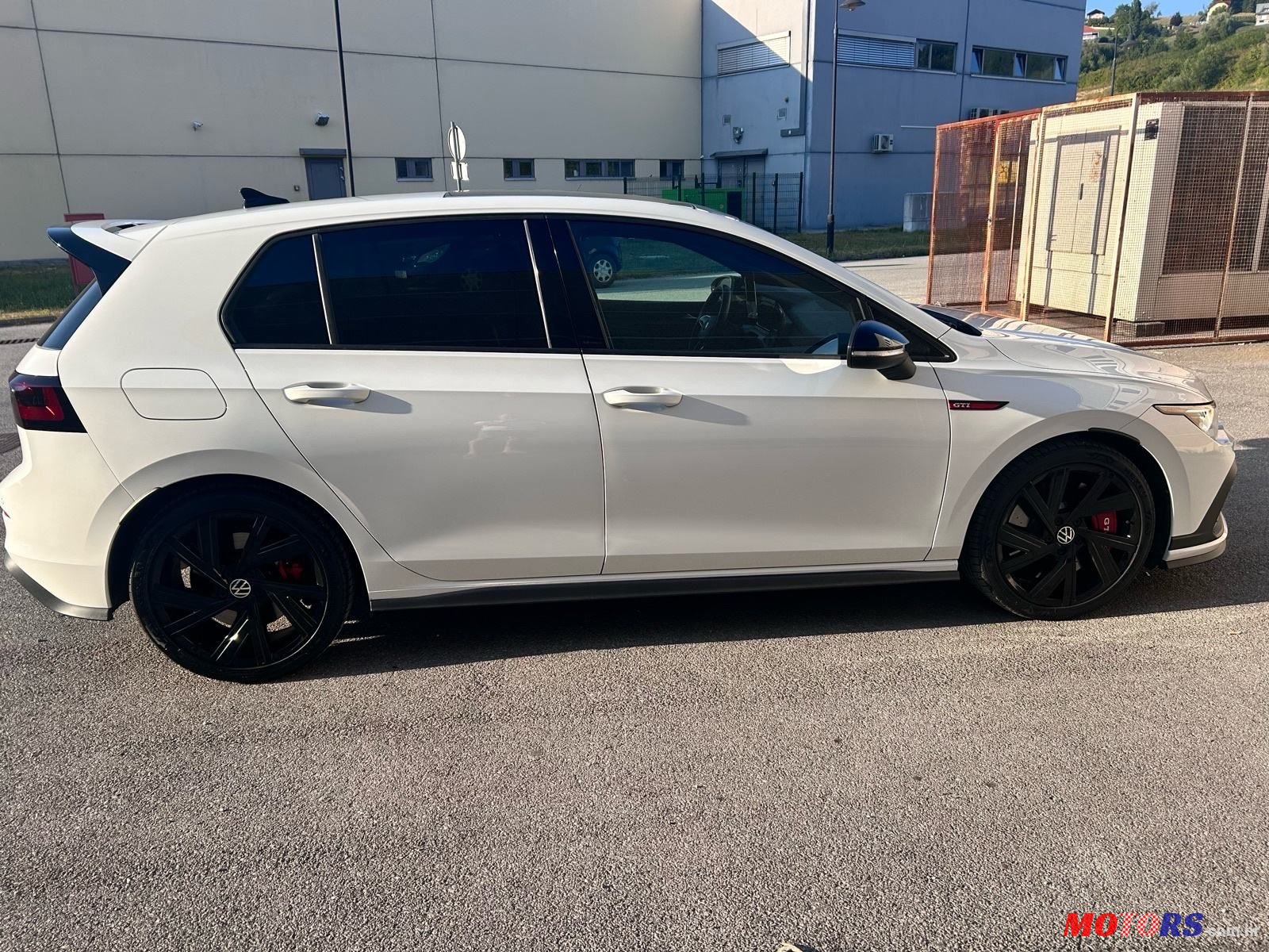 2022' Volkswagen Golf VIII 2,0 Tsi photo #5