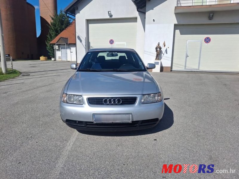 1999' Audi A3 1,6 photo #3