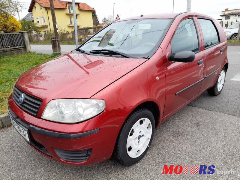 2004' Fiat Punto 1,2 16V photo #1