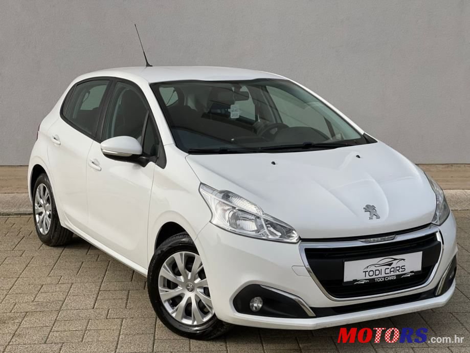 2017' Peugeot 208 1,6 Bluehdi photo #1