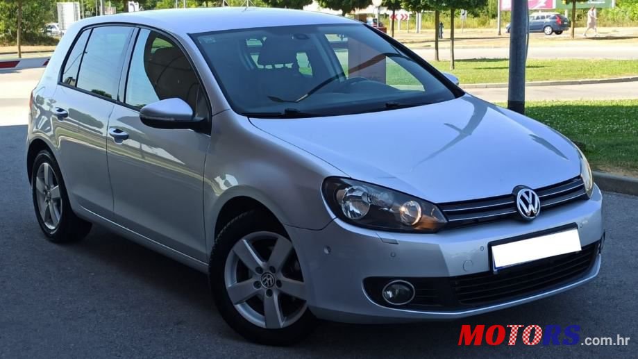 2010' Volkswagen Golf 6 1,6 Tdi photo #2
