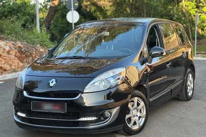 2013' Renault Grand Scenic Dci 130