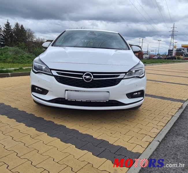 2019' Opel Astra 1,6 photo #2