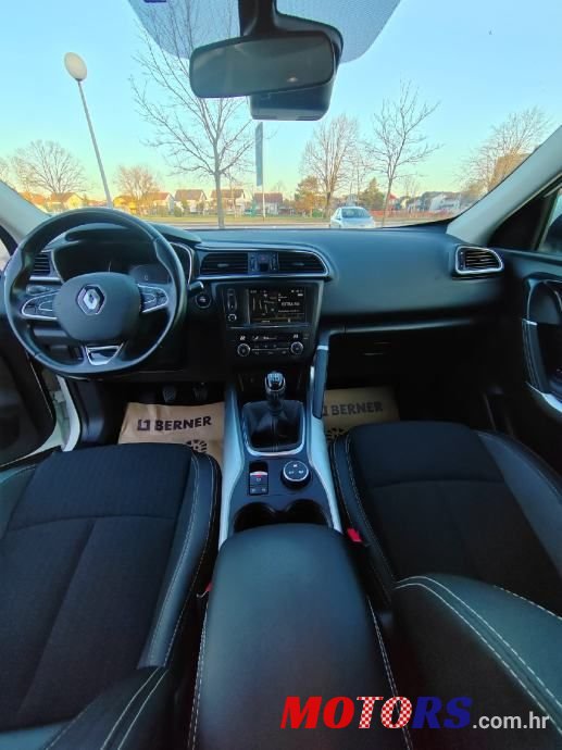 2016' Renault Kadjar Dci 130 photo #6