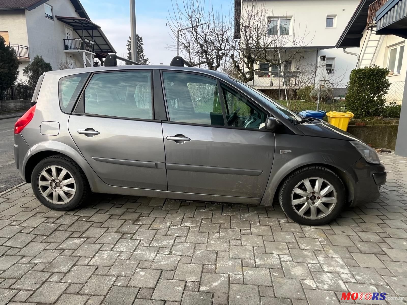 2008' Renault Scenic 1,6 16V photo #2