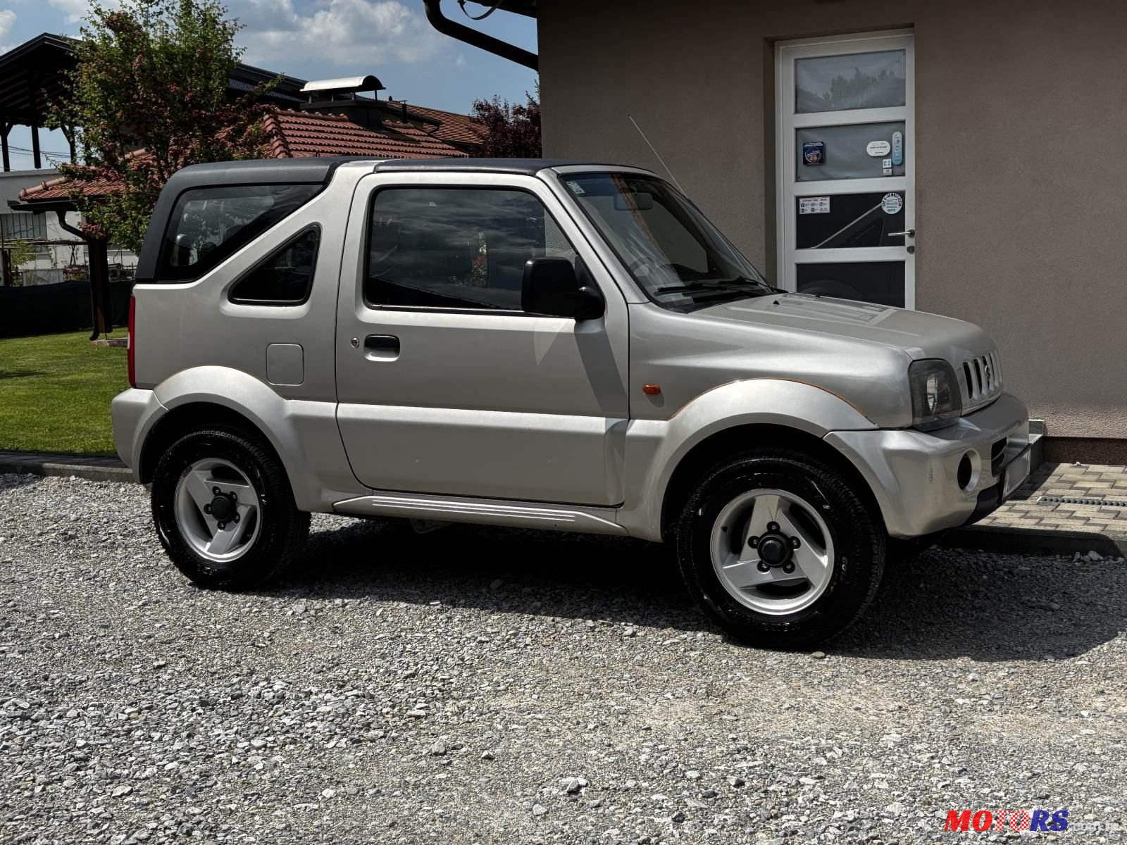 2004' Suzuki Jimny 1,3 Vx photo #2