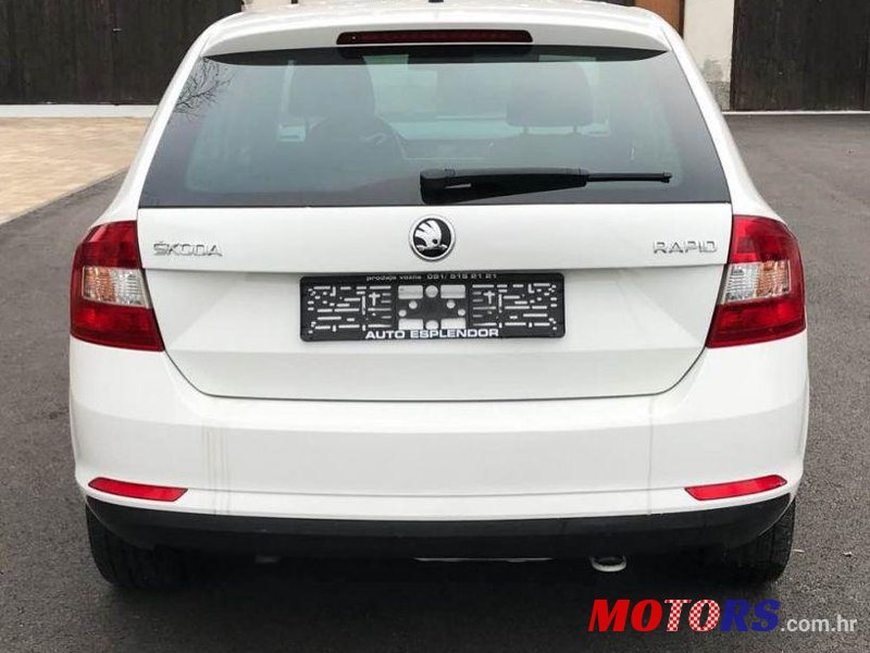 2015' Skoda Rapid 1,6 Tdi photo #2