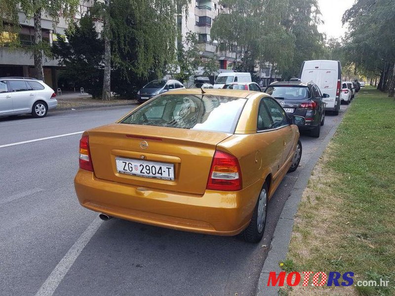 2000' Opel Astra Coupe photo #1