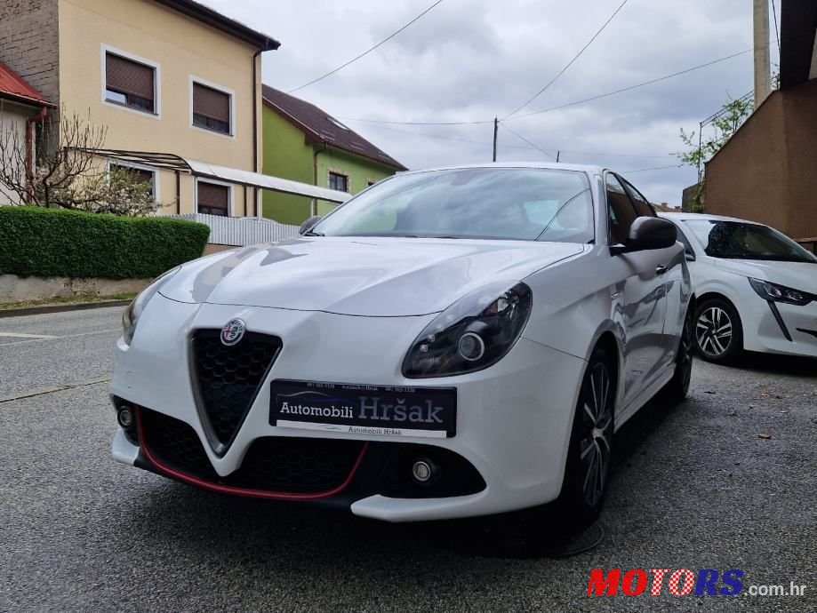 2016' Alfa Romeo Giulietta 1,6 photo #1