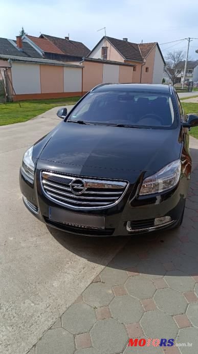 2011' Opel Insignia 2,0 Cdti photo #1